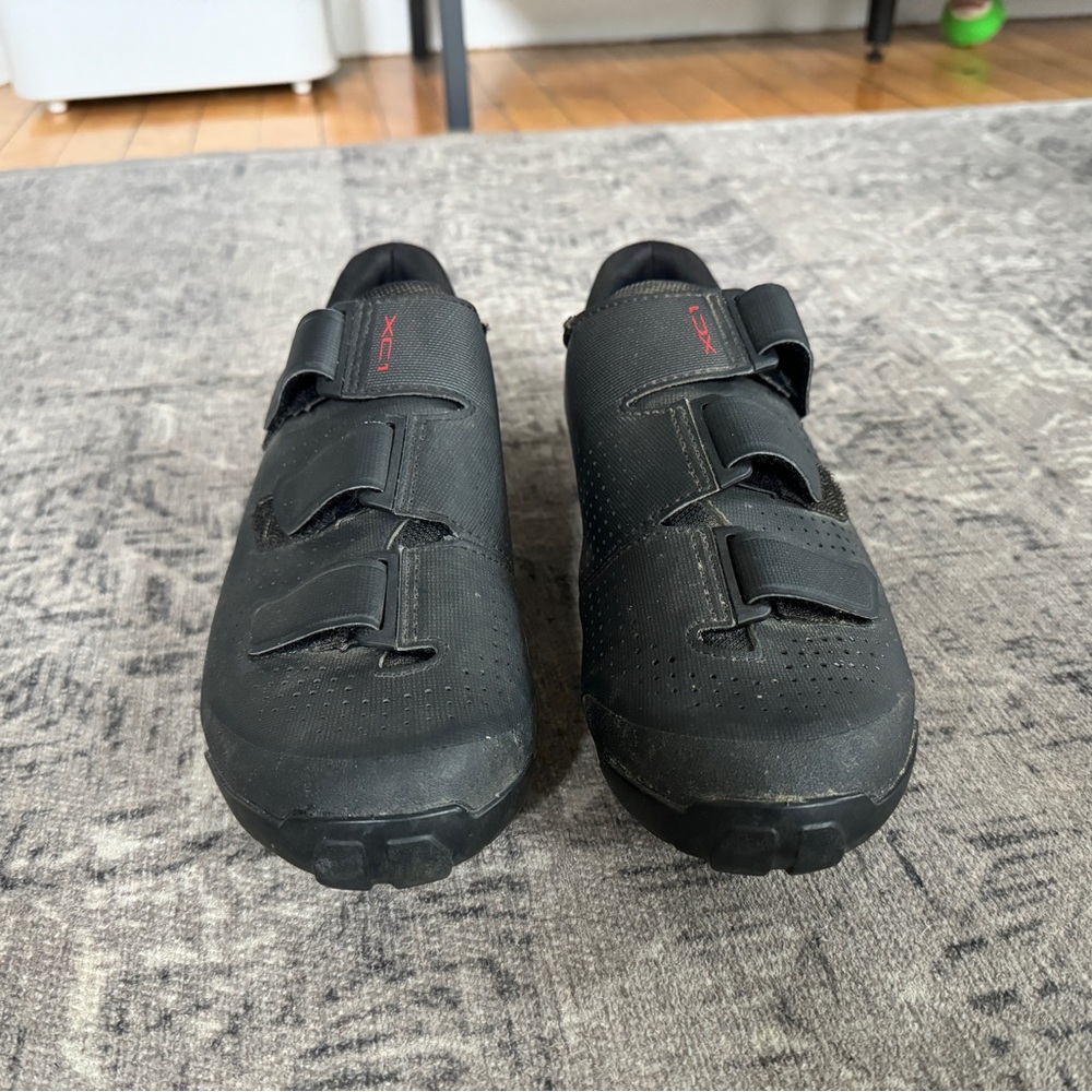 Shimano XC1 MTB shoes, or gravel bike shoes